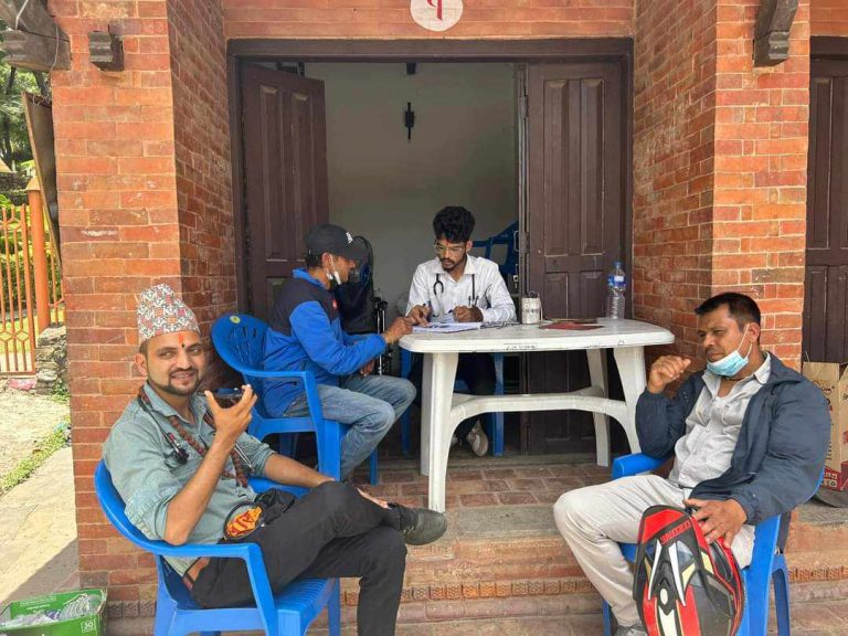 पशुपति क्षेत्रमा निःशुल्क दन्त जाँच शिविर सम्पन्न